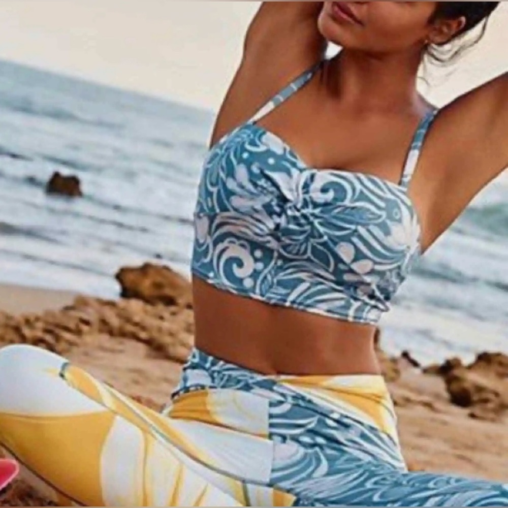 New Free People FP Movement Blue & White Double Take Printed Crop Top Size S